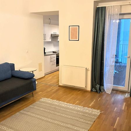 Casa Nostra - Ruhige Stadtwohnung Mit Balkon Wiedeń Zewnętrze zdjęcie