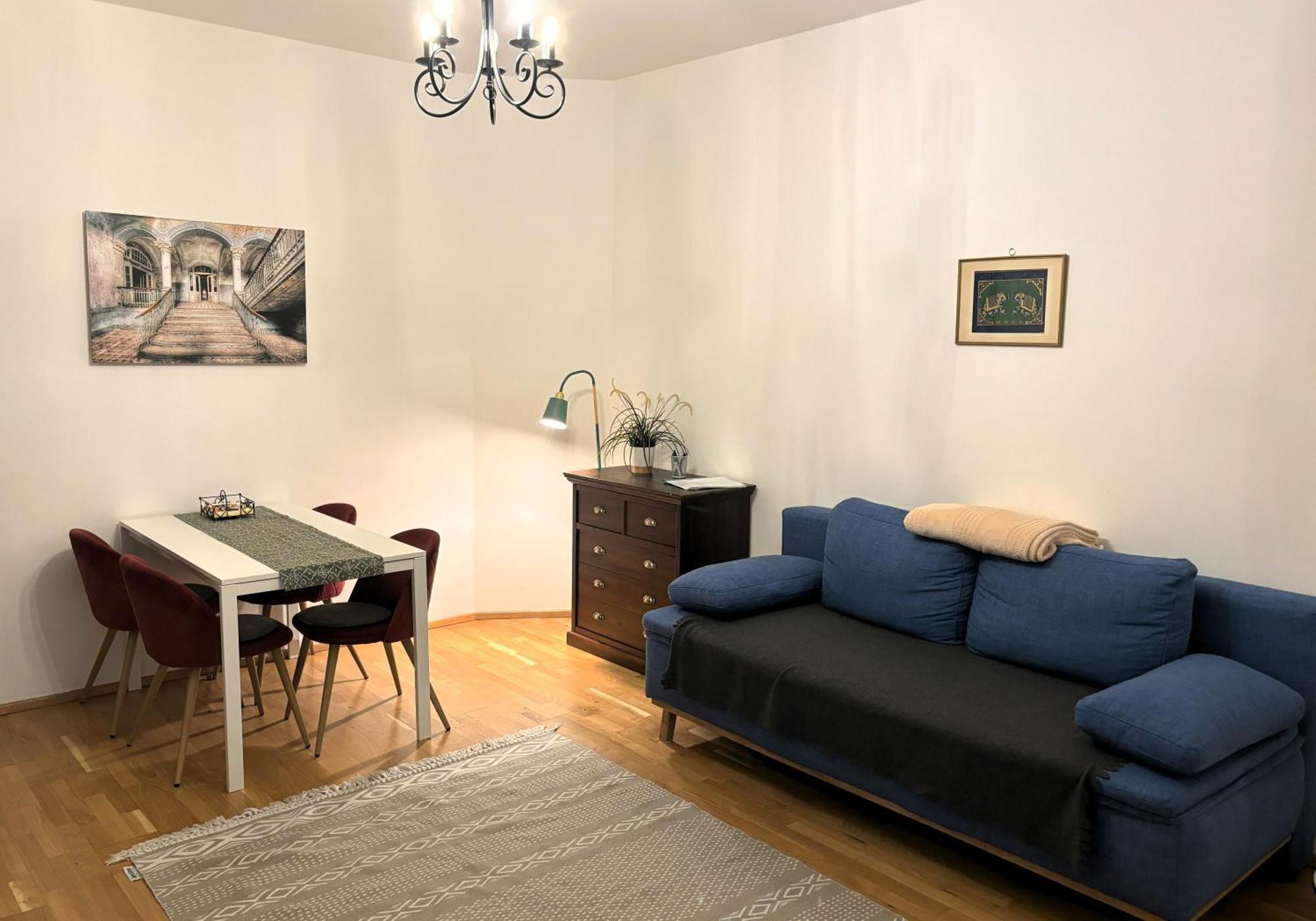 Casa Nostra - Ruhige Stadtwohnung Mit Balkon Wiedeń Zewnętrze zdjęcie