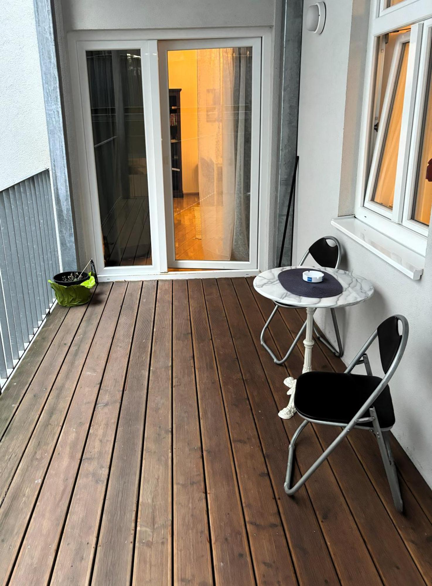 Casa Nostra - Ruhige Stadtwohnung Mit Balkon Wiedeń Zewnętrze zdjęcie